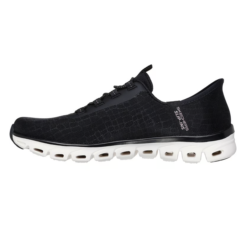 Skechers