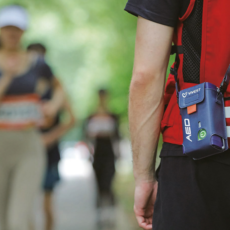 Défibrillateur semi-automatique externe de poche ViVest P3