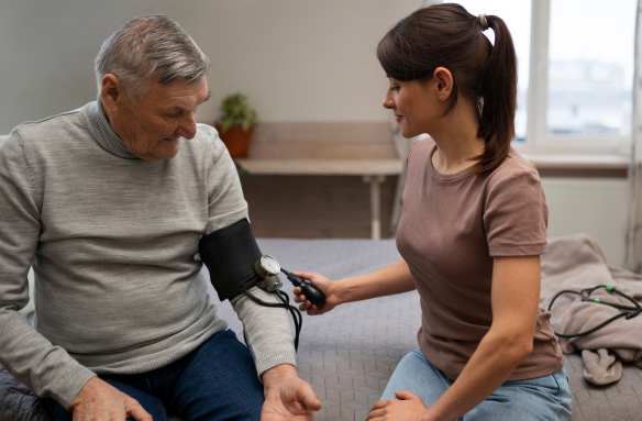 Comprendre le lien entre l'hypertension et l'incontinence