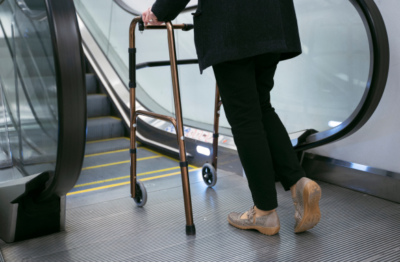 Les avantages et inconvénients des différents types d'aide à la mobilité