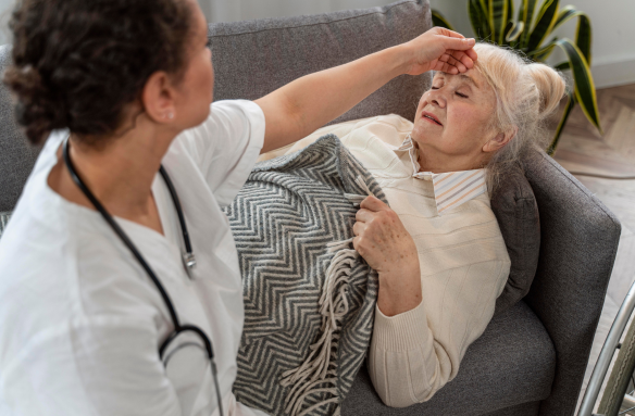 Reconnaître et réagir aux signes de coup de chaleur chez les patients et le personnel