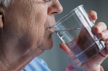 Hydratation et gestion de l'incontinence en été - bastide le confort medical